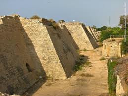 Римские стены в Кейсарии